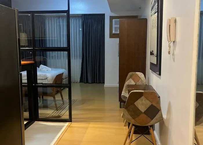 Cozy Unit In Avant Bg Manila